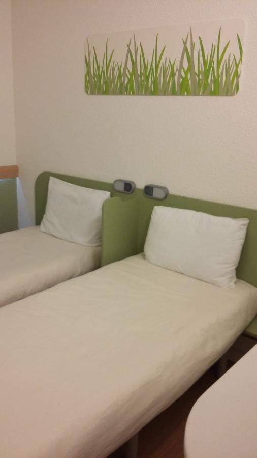 Ibis Budget Montbéliard Esterno foto